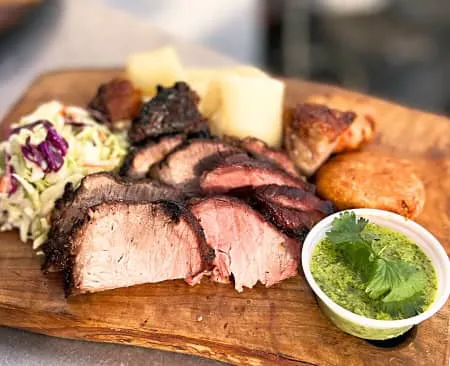 Carne En Vara Maute Grill