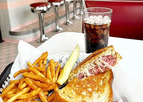 Oasis Diner