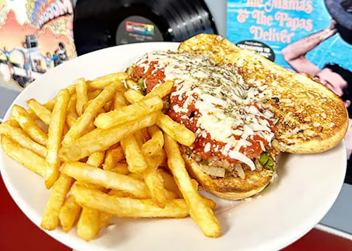 Oasis Diner