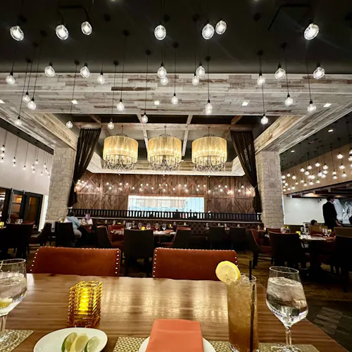 Oliver's Chop House & Bourbon Bar