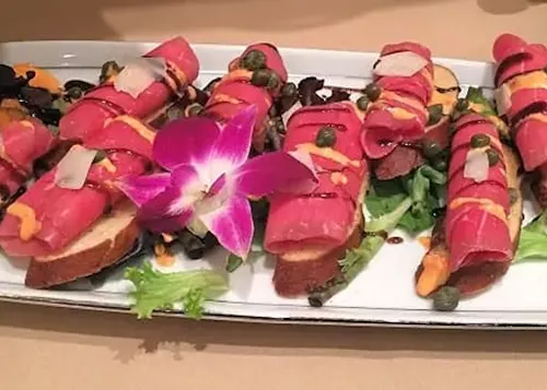 Pavilion Restaurant & Lounge