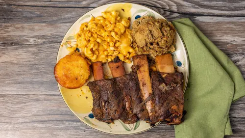 Photo 1 of 2: Kenny’s Ribs & Chicken Stony Island