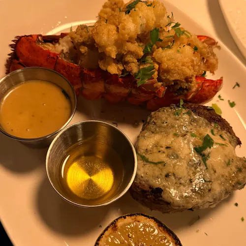 Photo 1 of 4: Luci's Ristorante Italiano