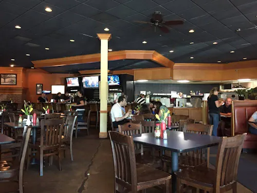 Photo 1 of 4: West Cobb Diner