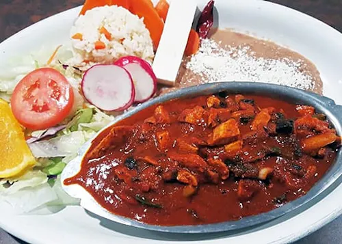 Mariscos Perlas Del Mar Restaurant