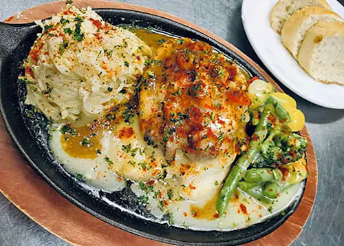 Monte's Steak & Seafood