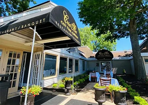Casa Mia on the Green