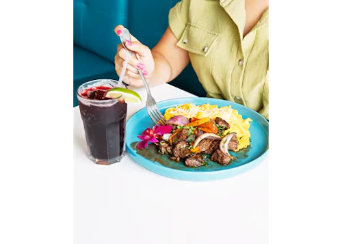 Mares Real Peruvian Cuisine