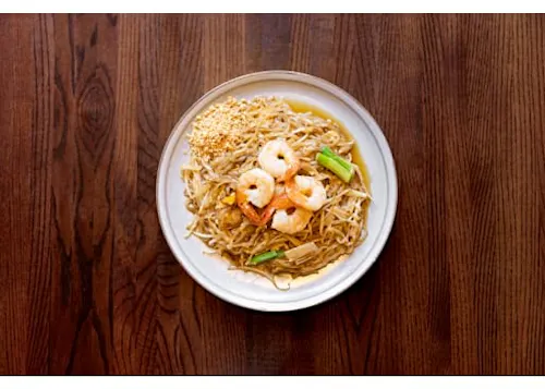 Photo 1 of 4: Yoong Tong Thai Restaurant