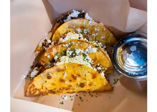 Photo 1 of 4: The Twisted Fork