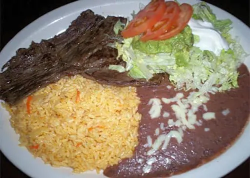 El Cuscatleco Restaurant
