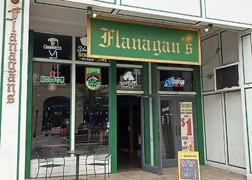 Flanagan's & The Half Moon Pub