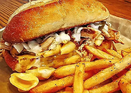 Summit Smokehouse & Tap Room