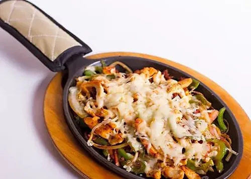 El Azteca Mexican Restaurant