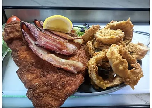 Tiny's Gastro Pub
