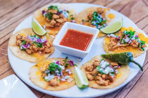 1515 Restaurant & Lounge