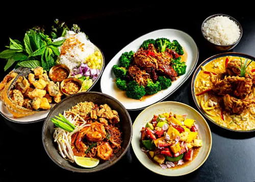 Photo 1 of 4: Arom Dee Thai