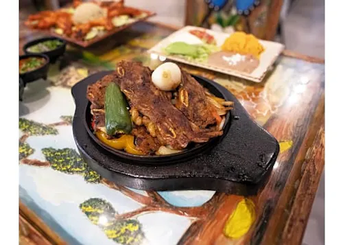 La Mexicana Restaurant