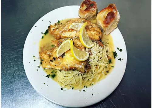 Costello's Pizzeria & Wings
