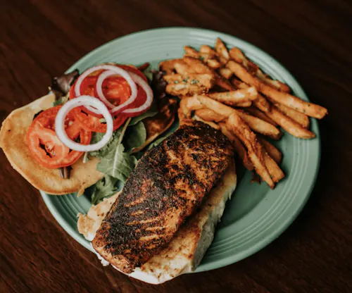 Chef Rob's Cafe & Bar