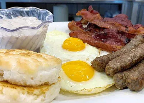 Photo 1 of 4: Eggs Up Grill  Orlando