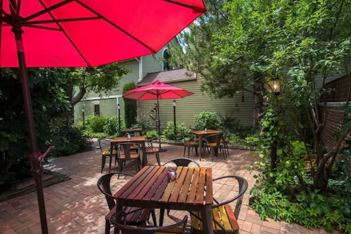 Sassafras American Eatery