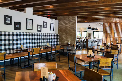 Ipp's Pastaria & Bar