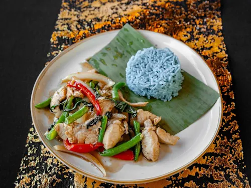 Madame Puffs & Thai Bistro