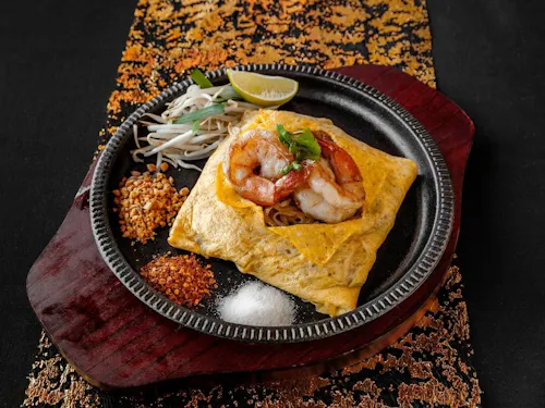 Madame Puffs & Thai Bistro