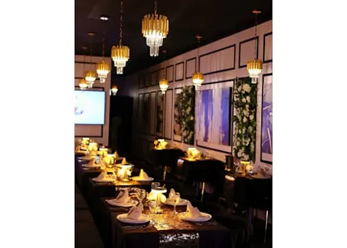 Photo 1 of 4: Madame Puffs & Thai Bistro