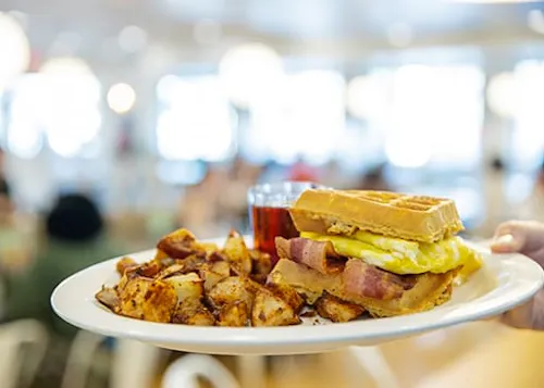 Eggs Up Grill