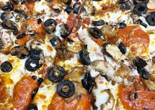 Straw Hat Pizza