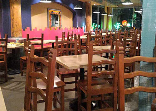 Dos Coyotes Border Cafe