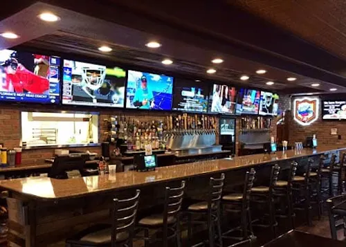 Mike's Pizza & Deli Station