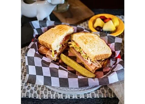 SideKicks Cafe