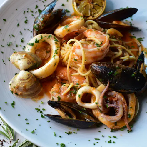Renzo's Trattoria And Pizzeria