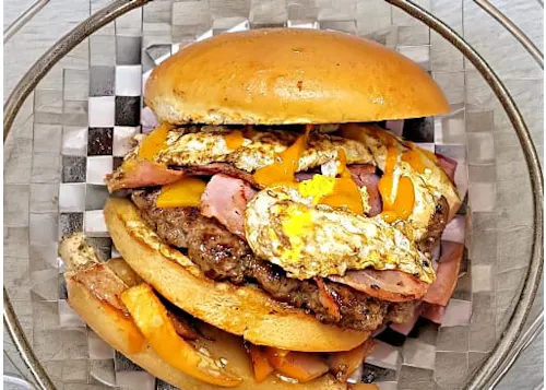 Photo 1 of 4: Biglow's Burgers