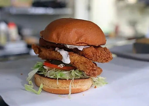 TJ Reeds Better Burgers and Sh