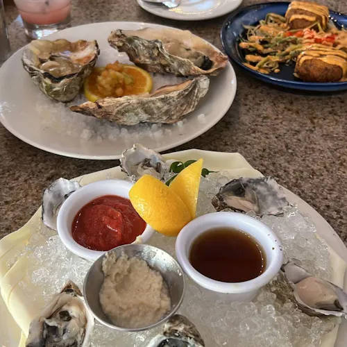Photo 1 of 4: Scott's Seafood on the River
