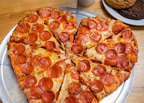 Photo 1 of 4: Round Table Pizza