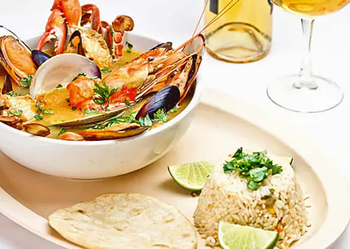 El Atlacatl Salvadorean Rest Calle Ocho
