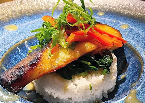 Domo Sushi Kitchen & Bar