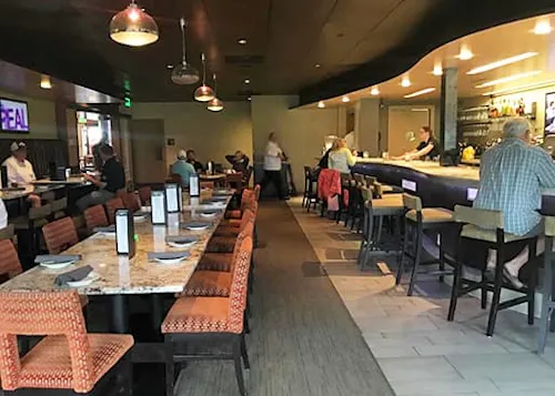 Danny's Kitchen + Bar