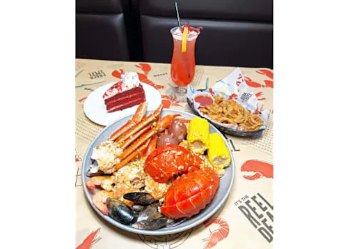 Hook & Reel Cajun Seafood & Bar - Hyattsville, MD