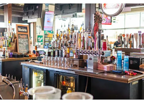 Davenport's Sports Bar & Grill