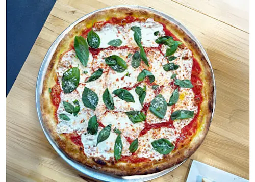 Pizza Lyfe