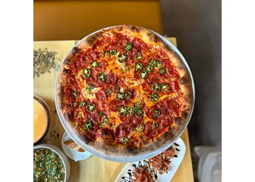 Photo 1 of 4: Pizza Lyfe