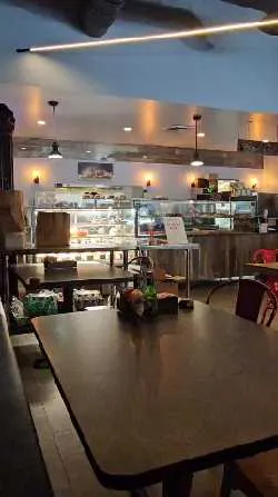 Amandine Patisserie Cafe - Koreatown