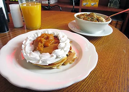 Loretta's Authentic Pralines