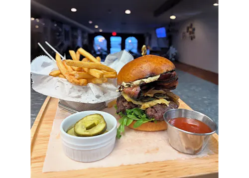 Sol House Tavern